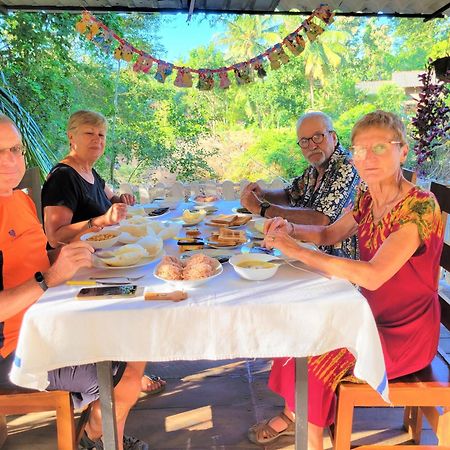 Jami River Side Hotel & Yala Safari Place Тиссамахарама Экстерьер фото