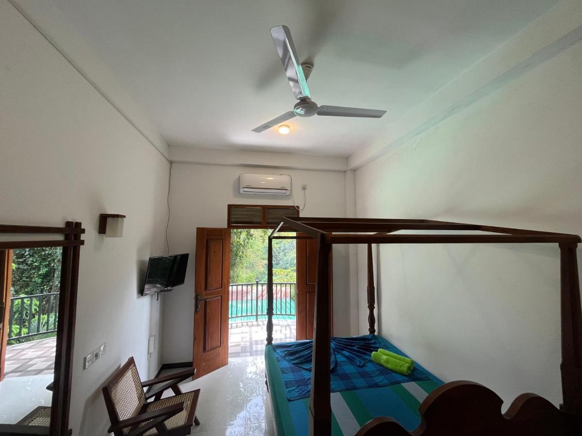 Jami River Side Hotel & Yala Safari Place Тиссамахарама Экстерьер фото
